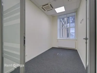 Izīrē tirdzniecības telpas, Dzirnavu iela 57, Rīga, Labais krasts, Centrs / 3 199 € 7