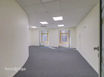 Izīrē tirdzniecības telpas, Dzirnavu iela 57, Rīga, Labais krasts, Centrs / 3 199 € 22