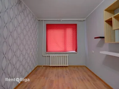 Izīrē dzīvokli, Rušonu iela 5 k1, Rīga, Labais krasts, Ķengarags / 450 € 8