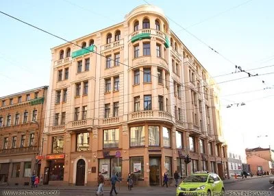 Izīrē tirdzniecības telpas, Barona iela 28, Rīga, Labais krasts, Centrs / 2 000 € 2