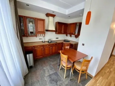 Izīrē dzīvokli, Rūpniecības iela 21, Rīga, Labais krasts, Centrs / 650 € 7