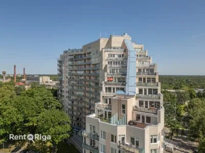 Skaists, svaigi remontēts dzīvoklis ilgtermiņa īrei., Duntes iela 28, Rīga / 700 € 14