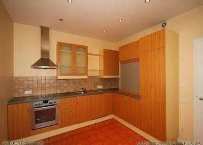 Pārdod biroju, Dzirnavu iela 37, Rīga, Labais krasts, Centrs / 171 500 € 7