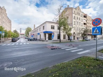 Retail premises For Rent, Pērnavas street 43, Rīga, Labais krasts, Centrs / 678 € 3