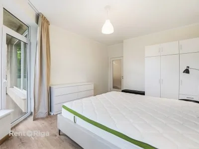Skaists, svaigi remontēts dzīvoklis ilgtermiņa īrei., Duntes iela 28, Rīga / 700 € 8