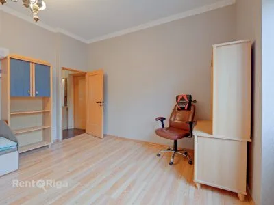 Apartment For Sale, Zemaišu street 1 k 1, Rīga, Āgenskalns / 150000 € 4