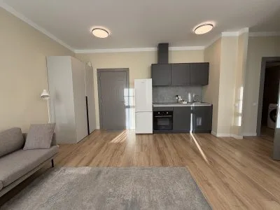 Izīrē dzīvokli, Valdemāra iela 61, Rīga, Labais krasts, Centrs / 750 € 4