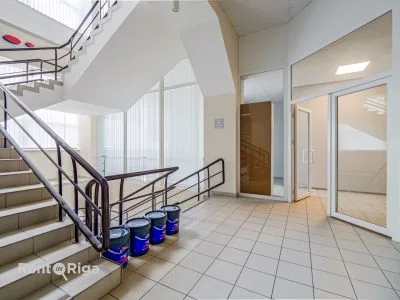 Izīrē biroju, Ķengaraga iela 1a, Rīga, Ķengarags / 720 € 6