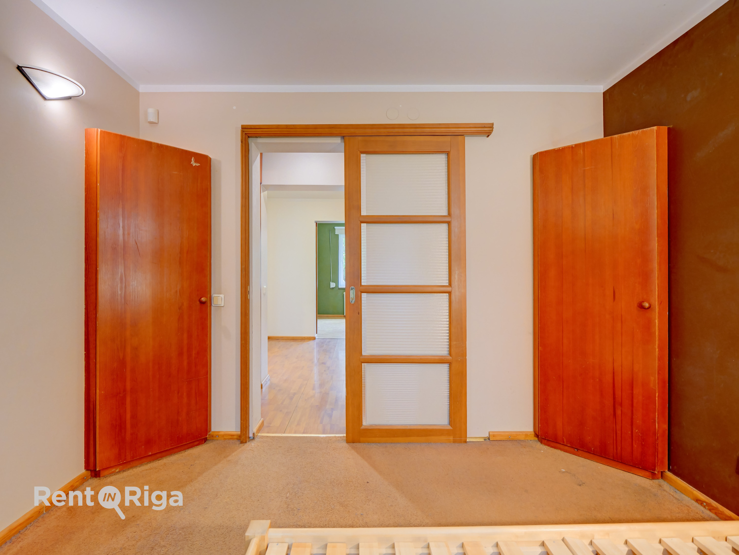 Ilgtermiņa īrei piedāvā plašu, saulainu un komfortablu 3 istabu dzīvokli Purvciemā, Mārcienas iela 2, Rīga, Labais krasts, Purvciems / 400 € 20
