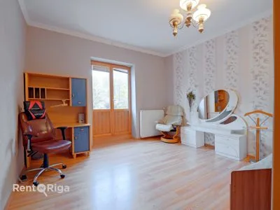 Apartment For Sale, Zemaišu street 1 k 1, Rīga, Āgenskalns / 150000 € 1